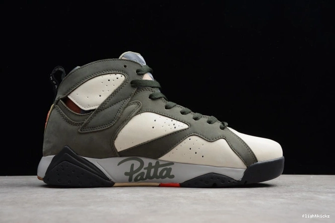 AT3375-100 Icicle x Jordan Patta 7 Air 0925
